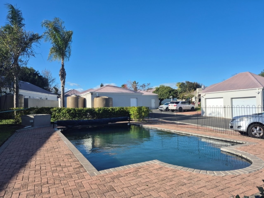 2 Bedroom Property for Sale in Goedemoed Western Cape